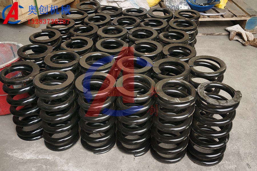 振動篩彈簧的設(shè)計和選用的相關(guān)注意事項 振動篩彈簧的設(shè)計和選用的相關(guān)注意事項