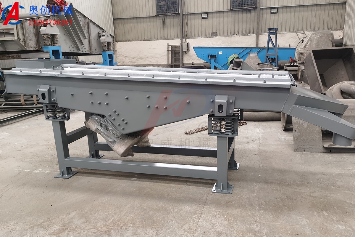 振動(dòng)篩電機(jī)安裝位置 振動(dòng)篩電機(jī)安裝位置