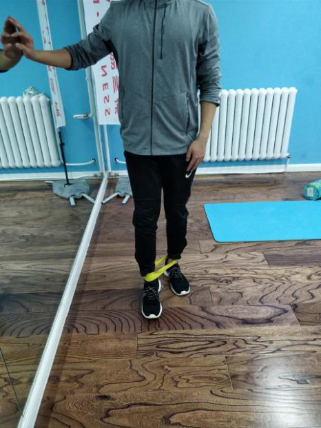 练体育膝盖疼怎么治_练体育膝盖疼怎么治疗
